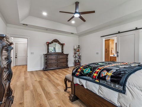Tiny photo for 5 Windsor Way, Crawfordville, FL 32327 (MLS # 401812)