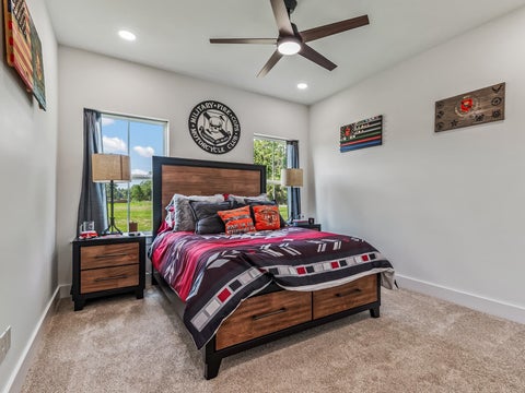 Tiny photo for 5 Windsor Way, Crawfordville, FL 32327 (MLS # 401812)