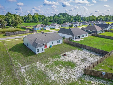 Tiny photo for 5 Windsor Way, Crawfordville, FL 32327 (MLS # 401812)