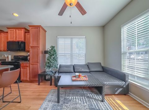 Tiny photo for 1938 Ann Arbor Avenue, Tallahassee, FL 32304 (MLS # 391329)