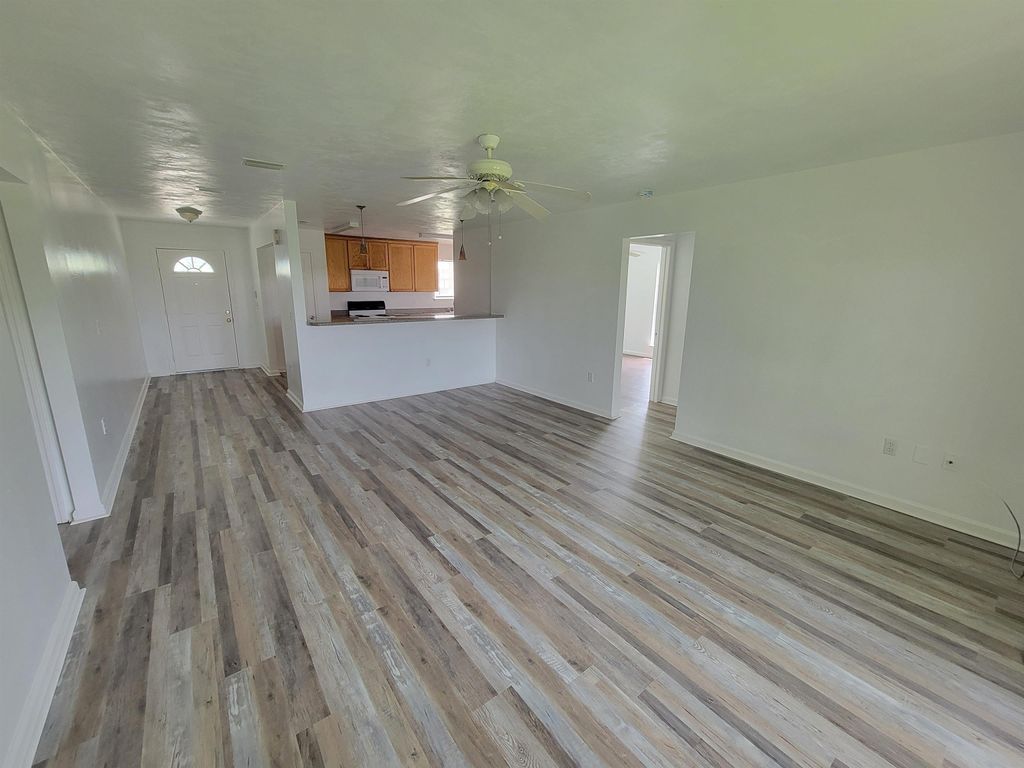 Photo of 2635 Mission Road, Tallahassee, FL 32304 (MLS # 389388)