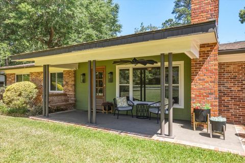 Tiny photo for 1312 Dillard Street, Tallahassee, FL 32308 (MLS # 399136)