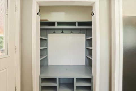 Tiny photo for 1312 Dillard Street, Tallahassee, FL 32308 (MLS # 399136)