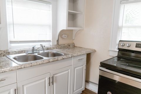 Tiny photo for 515.5 N MONROE STREET St, Tallahassee, FL 32301 (MLS # 392723)