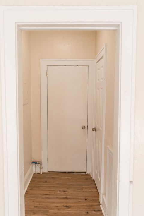 Tiny photo for 515.5 N MONROE STREET St, Tallahassee, FL 32301 (MLS # 392723)