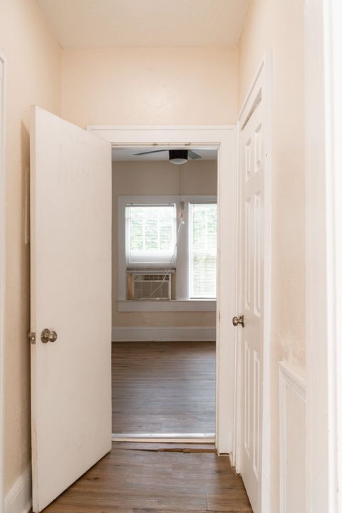 Tiny photo for 515.5 N MONROE STREET St, Tallahassee, FL 32301 (MLS # 392723)