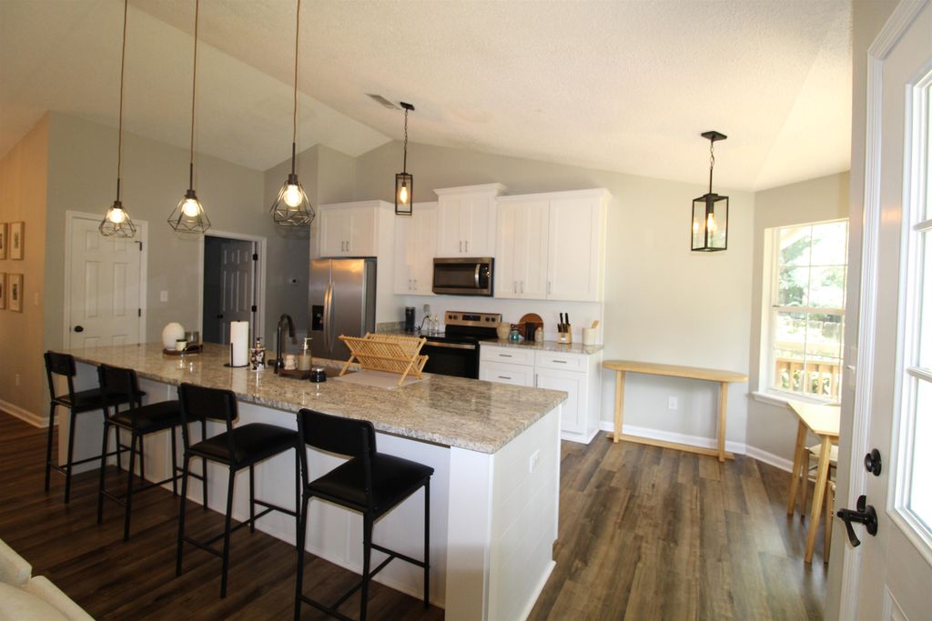 Photo of 9325 Buck Haven Trail, Tallahassee, FL 32312 (MLS # 390028)