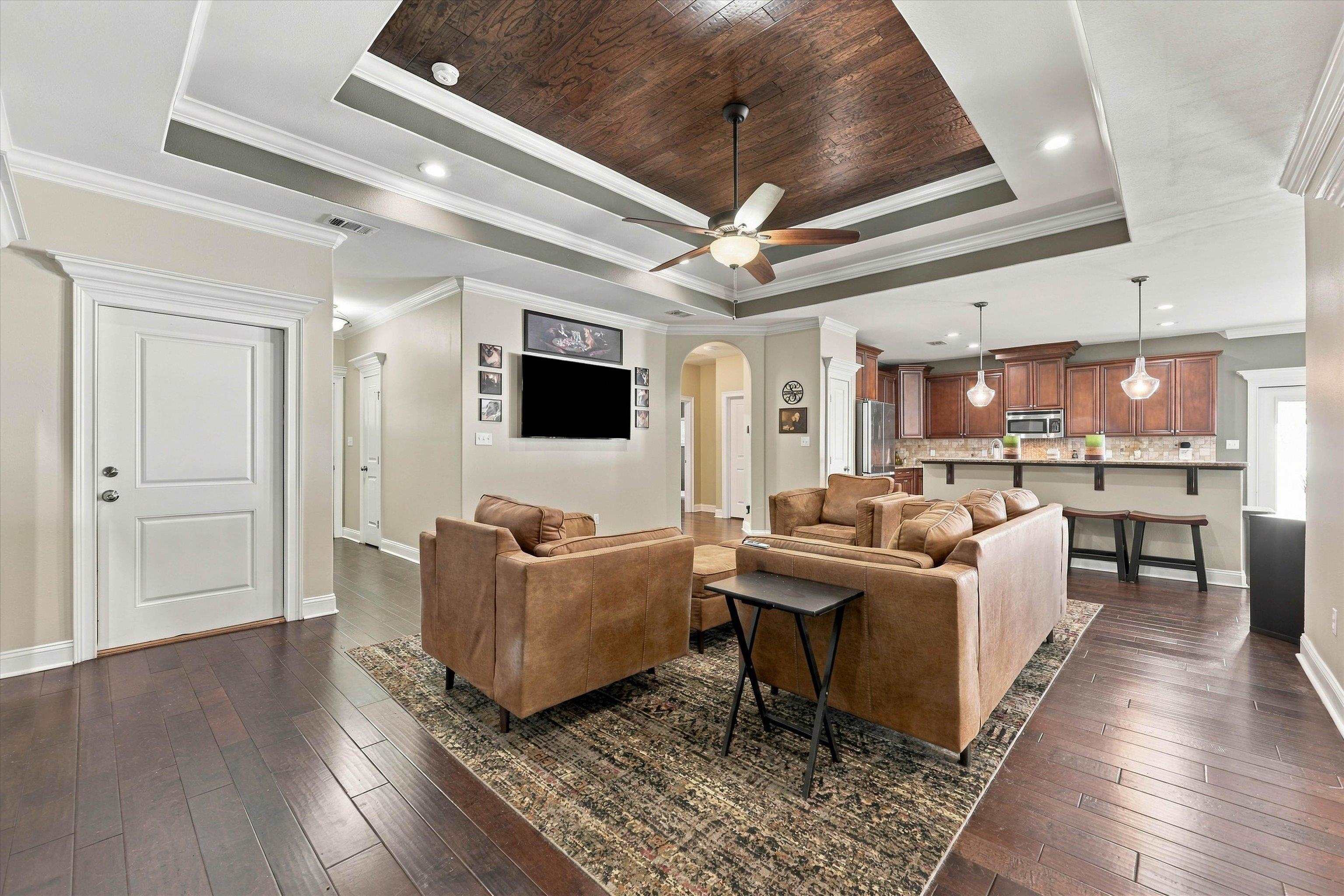 3440 Edgemont Trail