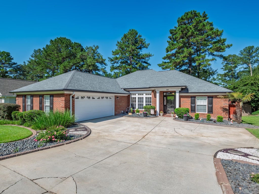 Photo of 780 Eagle View Drive, Tallahassee, FL 32311 (MLS # 402097)