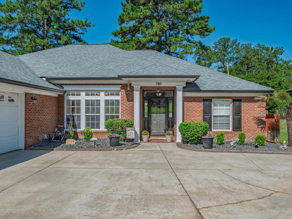 Photo of 780 Eagle View Drive, Tallahassee, FL 32311 (MLS # 402097)