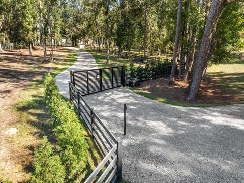 Tiny photo for 1007 Williams Landing Road, Tallahassee, FL 32310 (MLS # 392205)
