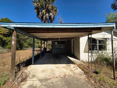 Tiny photo for 302 W Spring Place, Perry, FL 32347 (MLS # 396775)