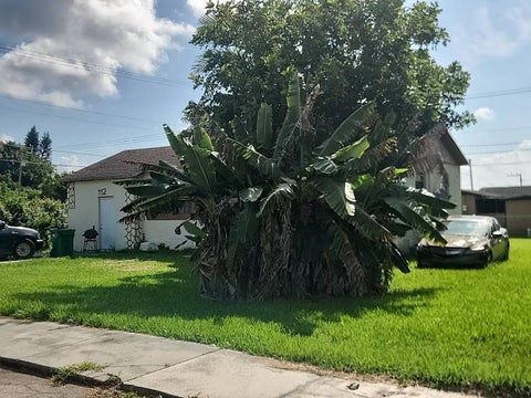 Tiny photo for 112 S Elm Avenue, Other Florida, FL 33476 (MLS # 401765)