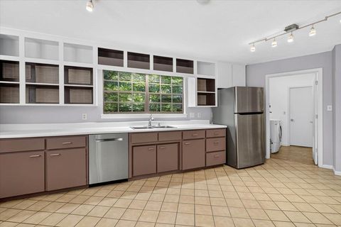 Tiny photo for 2130 Atchena Nene, Tallahassee, FL 32301 (MLS # 390573)