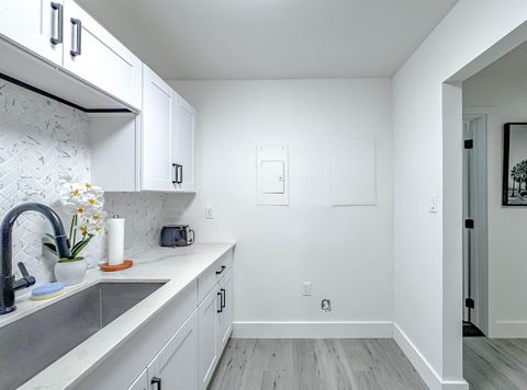 Tiny photo for 405 Dunwoody Street #1, Tallahassee, FL 32304 (MLS # 392608)