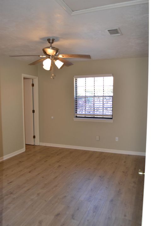 Tiny photo for 2041 Continental Avenue, Tallahassee, FL 32304 (MLS # 398066)