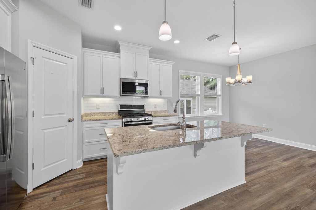 Photo of 2558 Grove Landing Court, Tallahassee, FL 32311 (MLS # 389101)