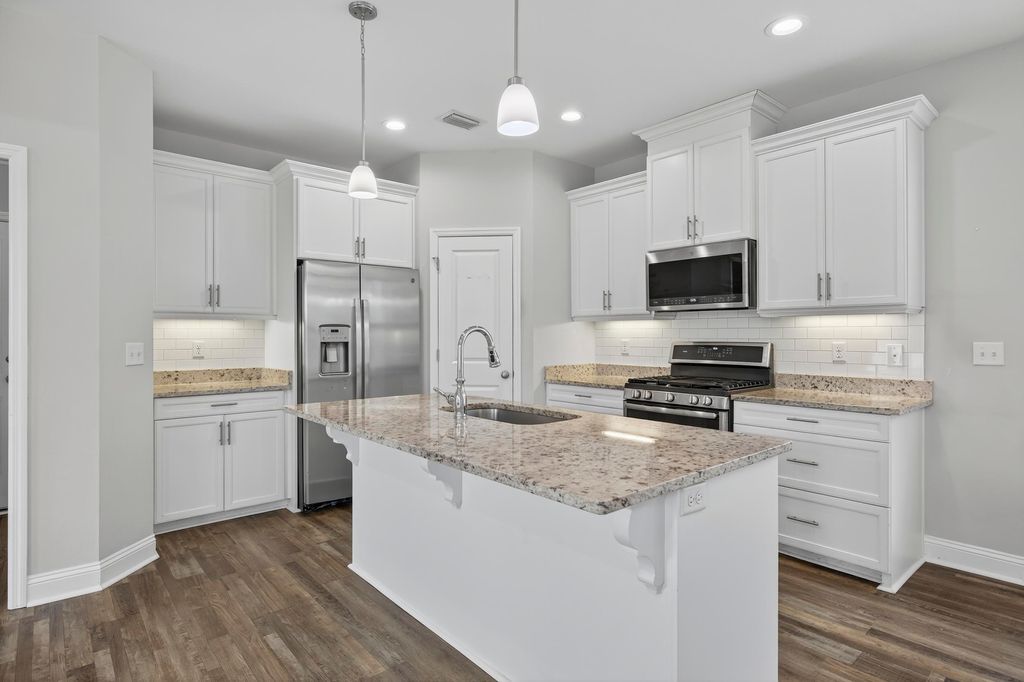 Photo of 2558 Grove Landing Court, Tallahassee, FL 32311 (MLS # 389101)