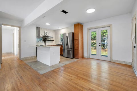 Tiny photo for 432 Margaret Court, Tallahassee, FL 32301 (MLS # 402254)