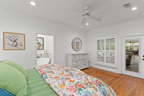 Tiny photo for 1576 SPRUCE Avenue, Tallahassee, FL 32303 (MLS # 395805)