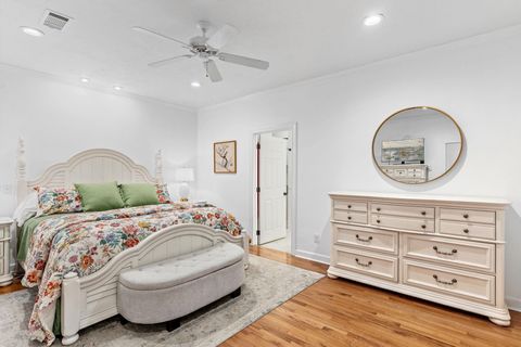 Tiny photo for 1576 SPRUCE Avenue, Tallahassee, FL 32303 (MLS # 395805)