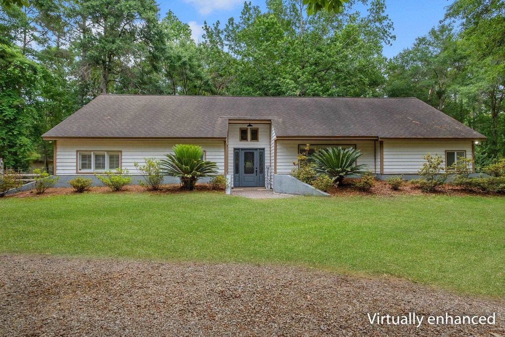 Photo of 1459 Silver Pine Lane, Tallahassee, FL 32312 (MLS # 399643)