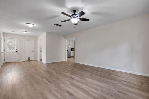 Tiny photo for 1233 Talbot Avenue, Tallahassee, FL 32308 (MLS # 393789)