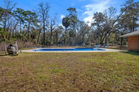 Tiny photo for 88 Canopy Lane, Crawfordville, FL 32327 (MLS # 396978)