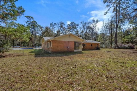 Tiny photo for 88 Canopy Lane, Crawfordville, FL 32327 (MLS # 396978)
