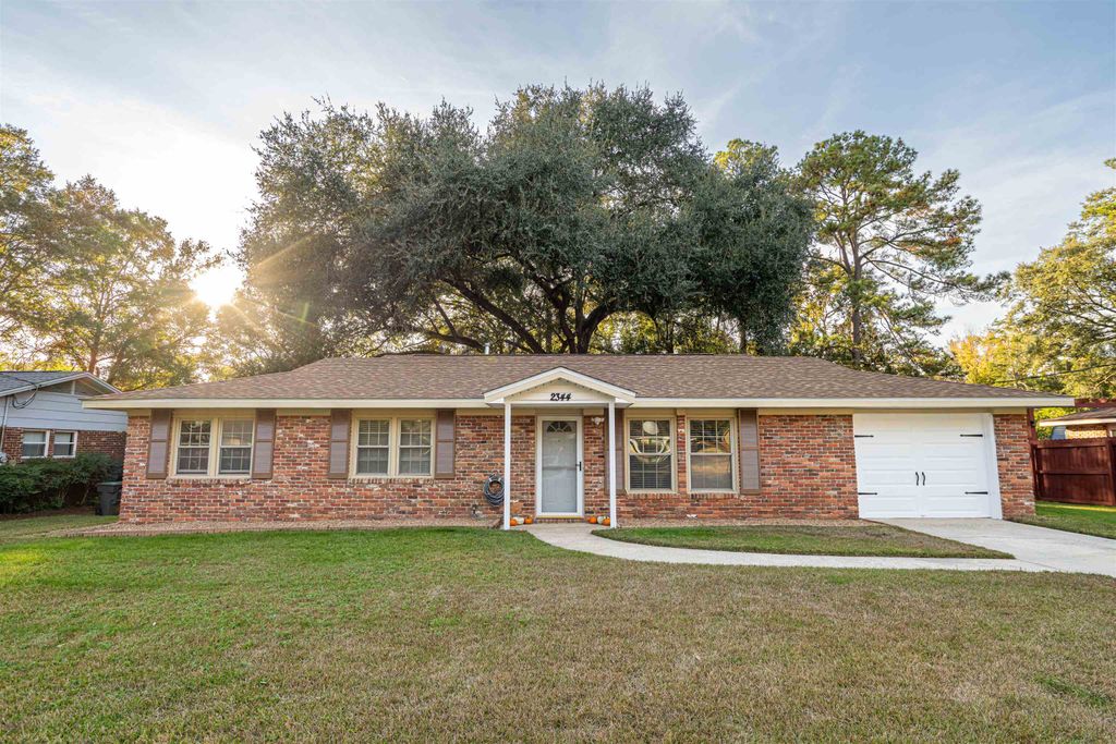 Photo of 2344 Vinkara Drive, Tallahassee, FL 32303 (MLS # 394813)