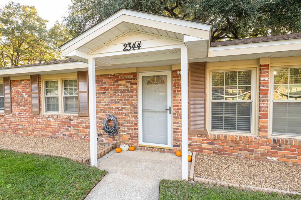 Photo of 2344 Vinkara Drive, Tallahassee, FL 32303 (MLS # 394813)