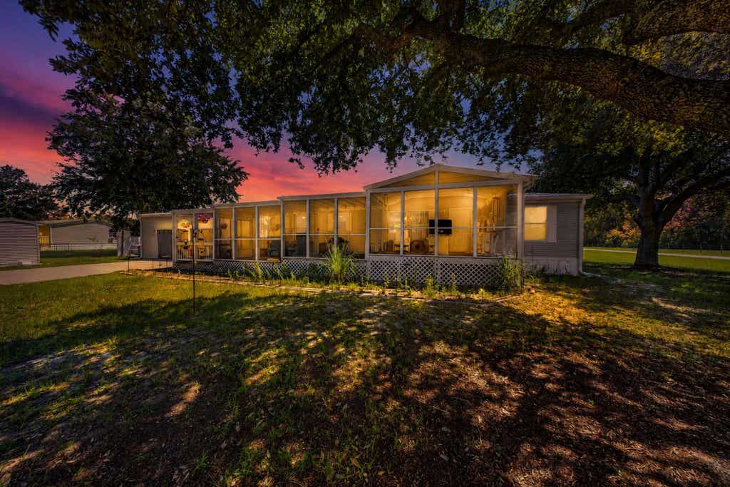 Photo of 6671 NW 27Th Boulevard, Jennings, FL 32053 (MLS # 402357)