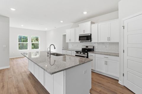 Tiny photo for 544 Bienville Place, Tallahassee, FL 32317 (MLS # 396814)