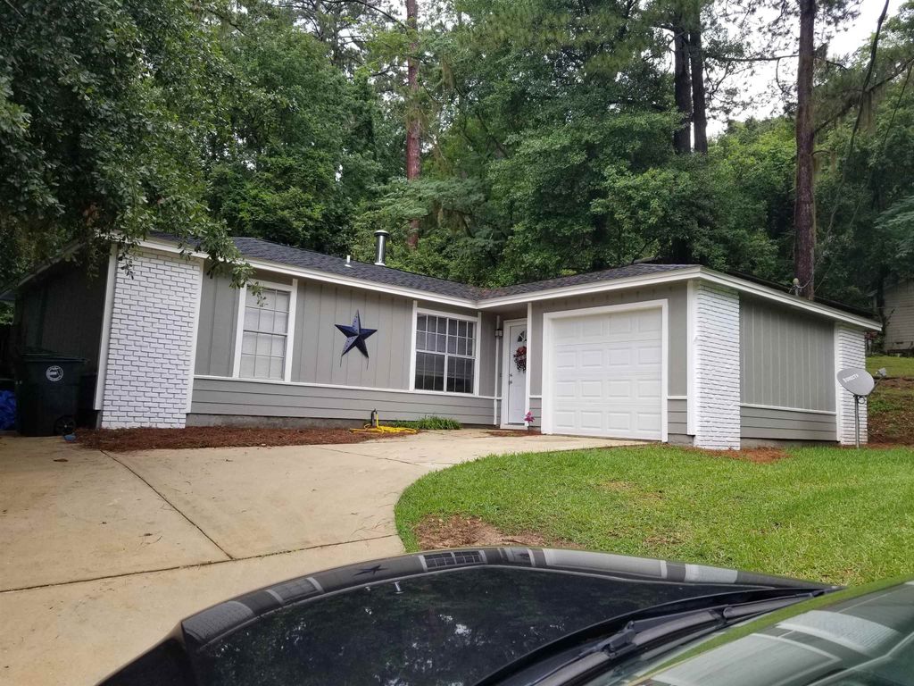 Photo of 2928 Nepal Drive, Tallahassee, FL 32303 (MLS # 396456)