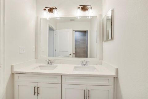 Tiny photo for 360 Bienville Place, Tallahassee, FL 32317 (MLS # 395690)