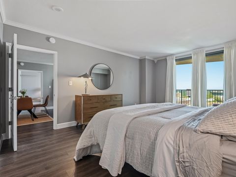 Tiny photo for 300 S Duval Street #1706, Tallahassee, FL 32301 (MLS # 400061)