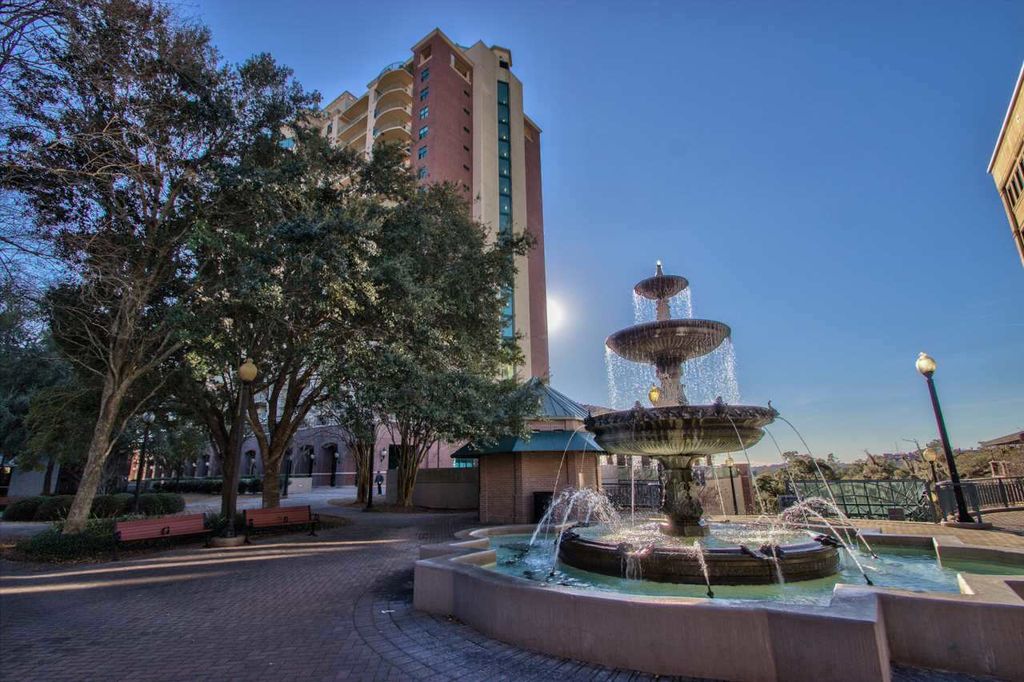Photo of 300 S Duval Street #812, Tallahassee, FL 32301 (MLS # 389344)