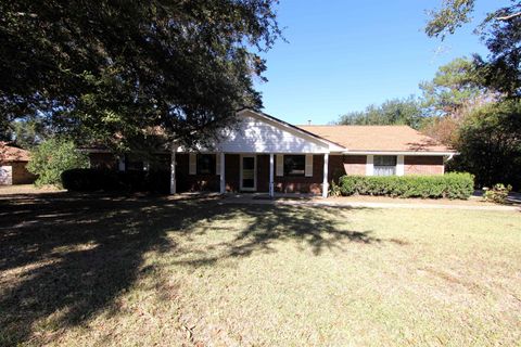 Tiny photo for 4274 Kensington Road, Tallahassee, FL 32303 (MLS # 393280)