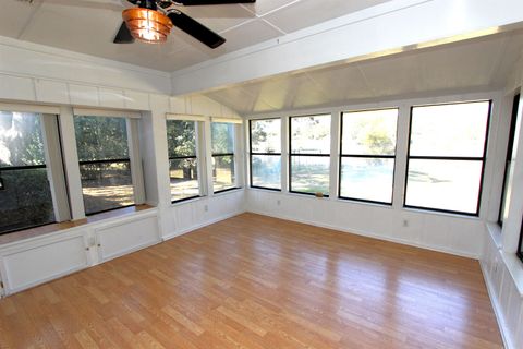 Tiny photo for 4274 Kensington Road, Tallahassee, FL 32303 (MLS # 393280)