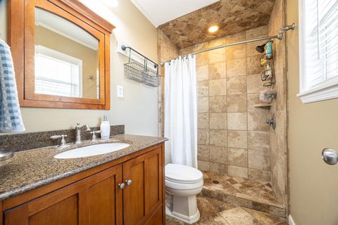 Tiny photo for 454 NW Whispering Pines Loop, Madison, FL 32340 (MLS # 394491)