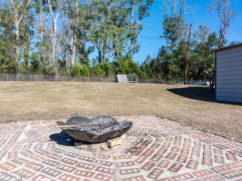 Tiny photo for 454 NW Whispering Pines Loop, Madison, FL 32340 (MLS # 394491)