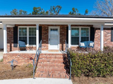 Tiny photo for 454 NW Whispering Pines Loop, Madison, FL 32340 (MLS # 394491)