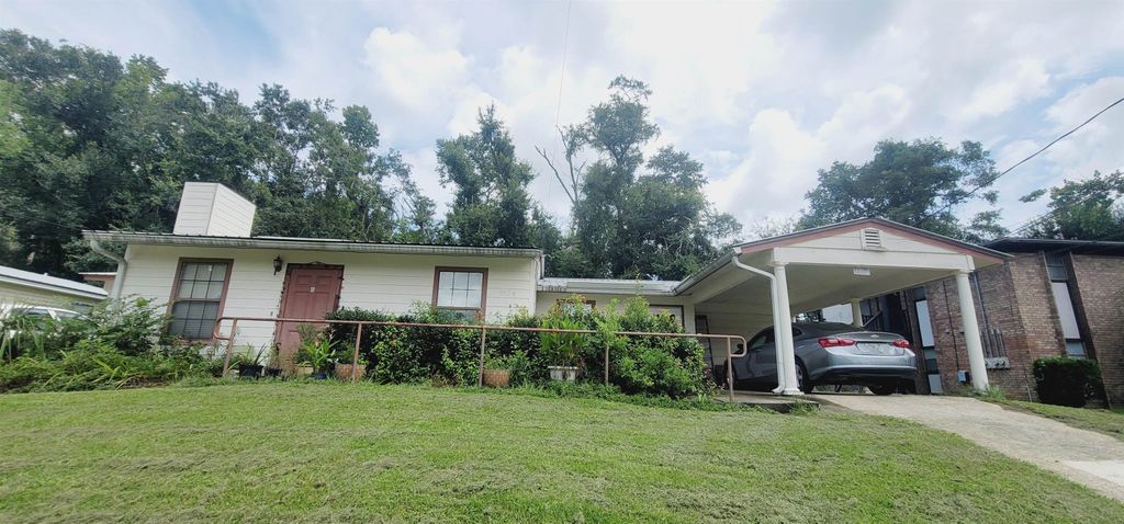 Photo of 1924 Darryl Drive #A, Tallahassee, FL 32301 (MLS # 389810)