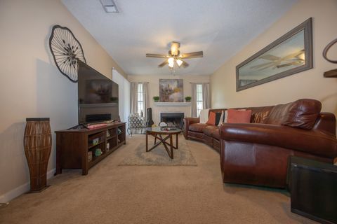 Tiny photo for 1103 Green Tree Court #F, Tallahassee, FL 32304 (MLS # 398501)