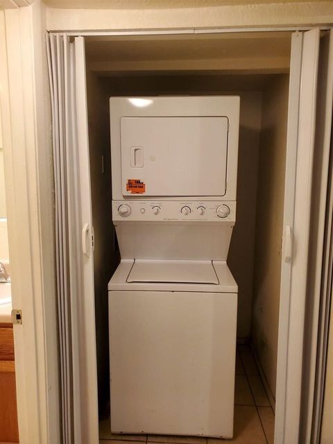 Tiny photo for 2020 CONTINENTAL Avenue #105, Tallahassee, FL 32304 (MLS # 397255)