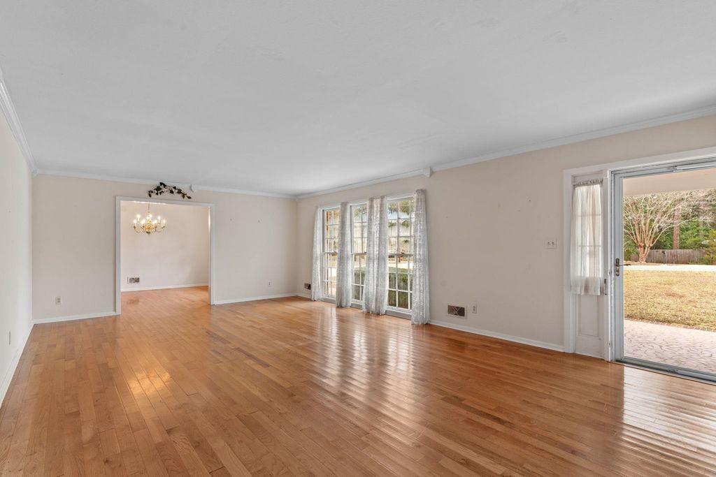 Photo of 1014 San Luis Road, Tallahassee, FL 32304 (MLS # 394661)