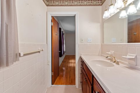 Tiny photo for 1014 San Luis Road, Tallahassee, FL 32304 (MLS # 394661)