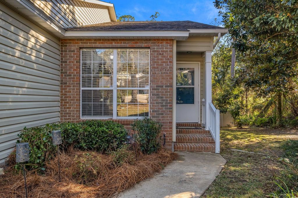 Photo of 7219 Jaffrey Court, Tallahassee, FL 32312 (MLS # 393880)