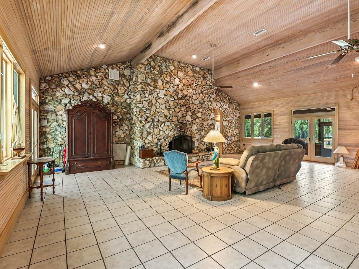 881 Hickory Hammock Road