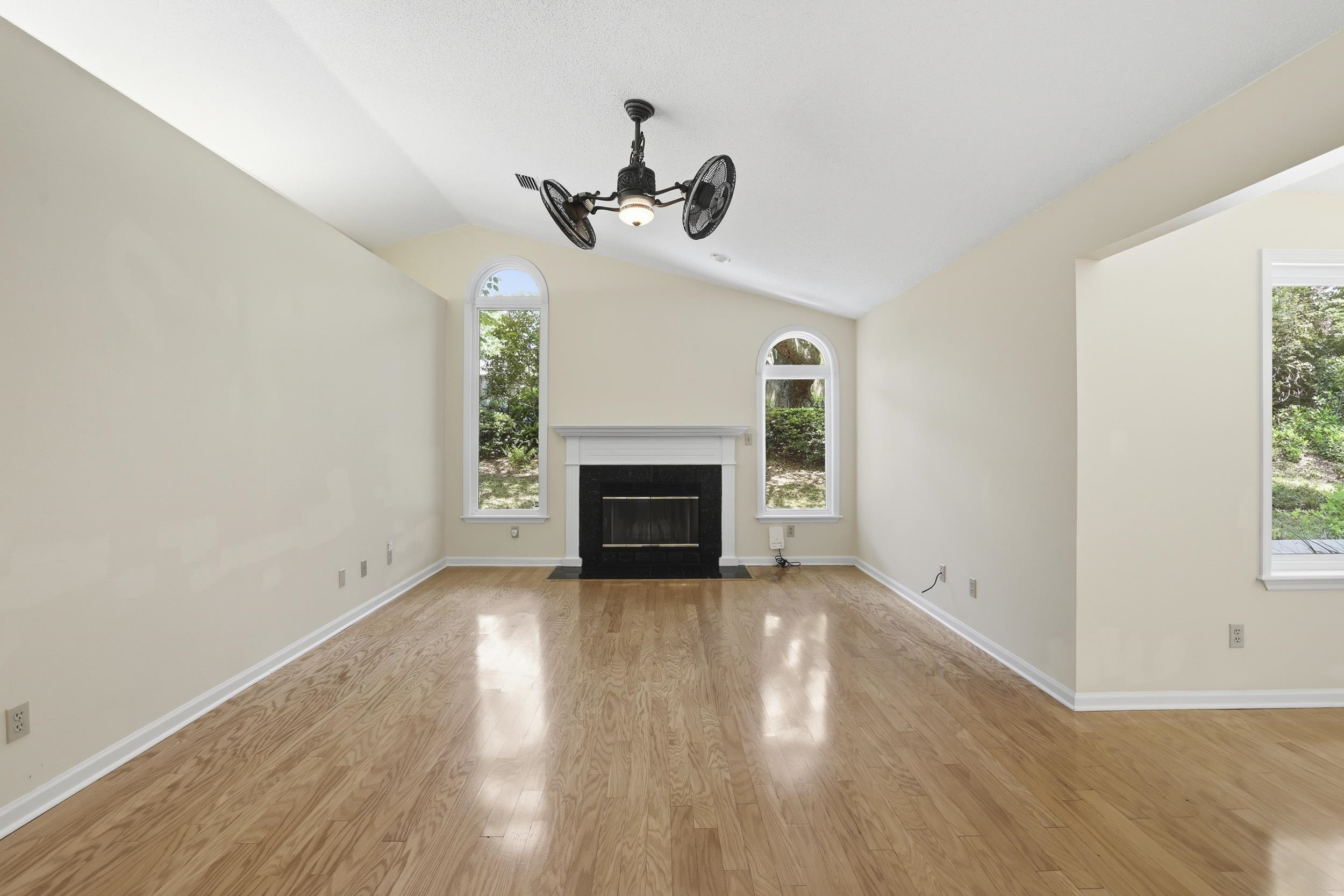 3020 Barclay Court